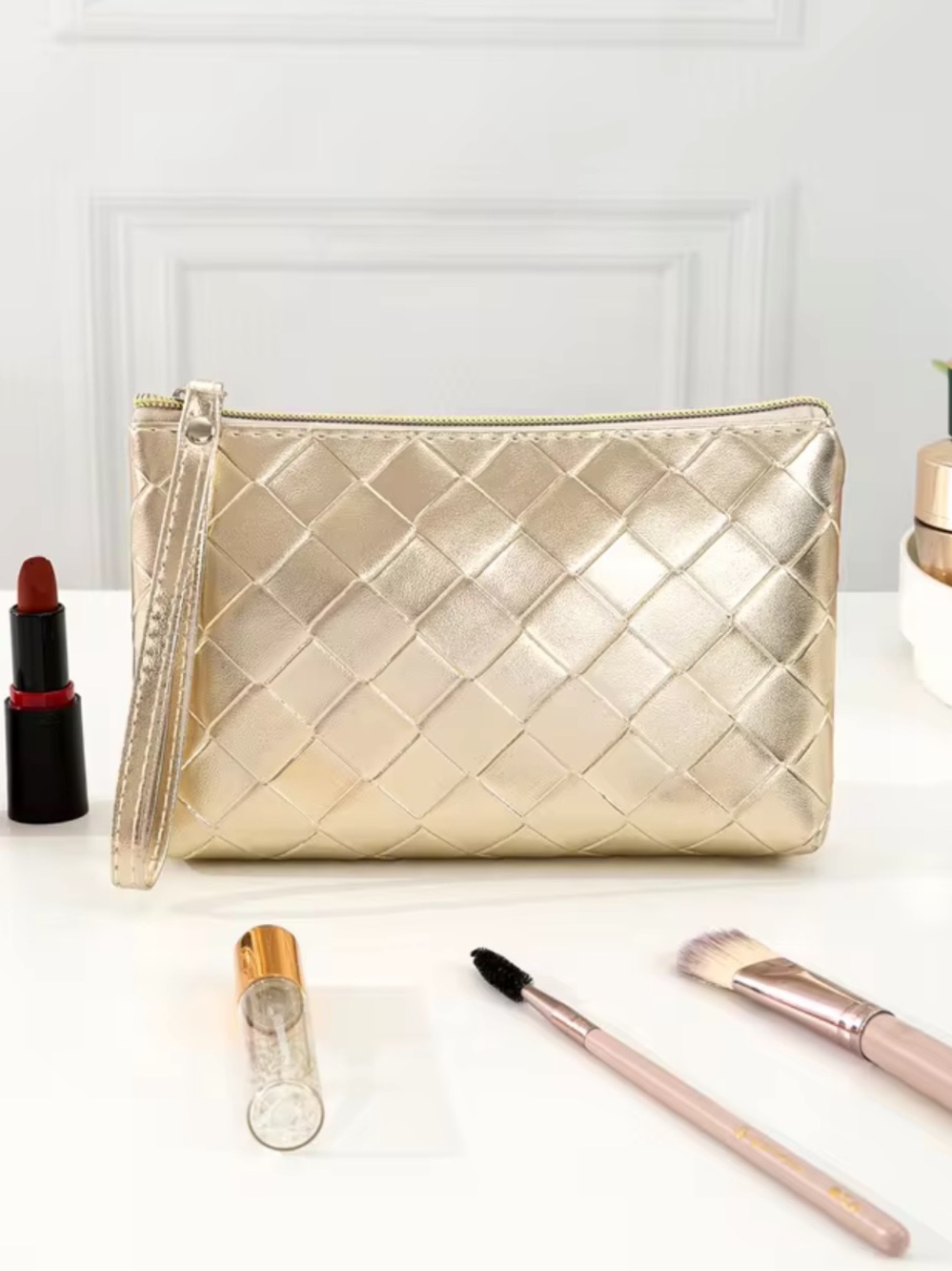 Buy now! Gold woven wristlet pouch